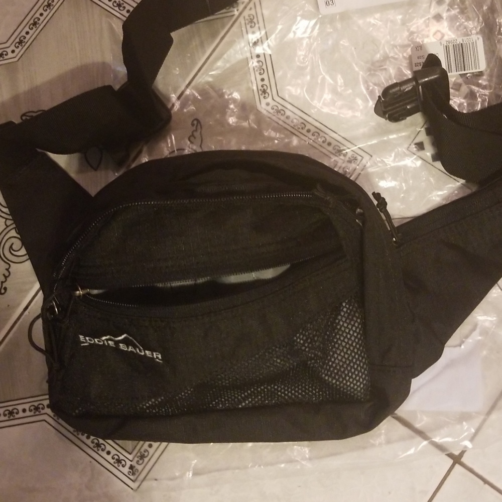 Eddie Bauer Waist Pack Black NEW